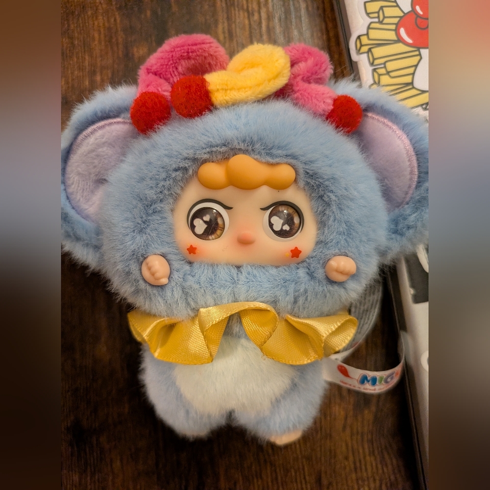 Migo Elephant Keychain